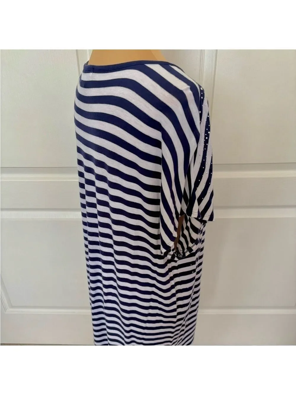 Liz Claiborne Navy & White Striped Sparkle Top XL – Short Sleeve Crew Neck